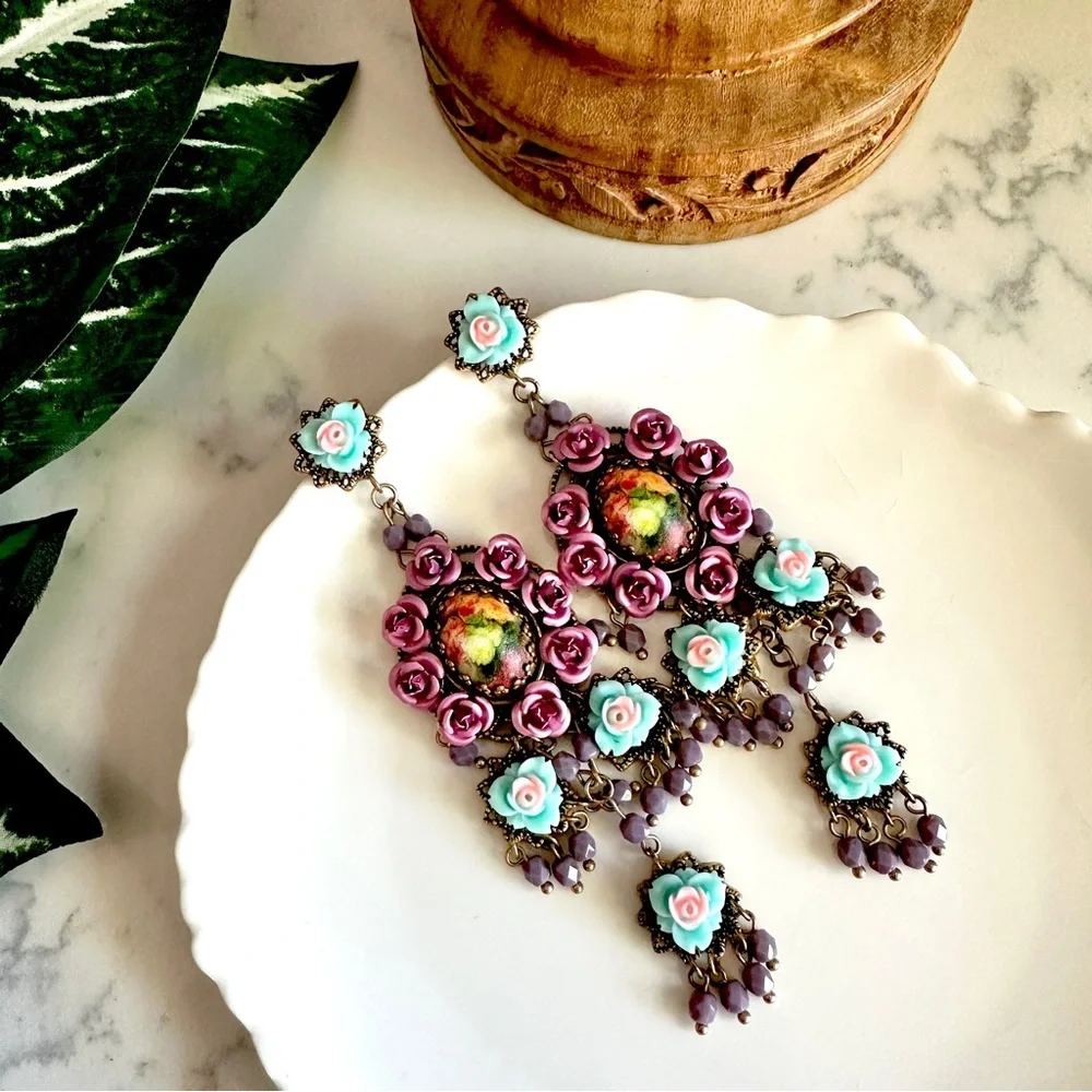 Vintage Style Floral Baroque Earrings Micro Mosaic Style Flower Painting NEW